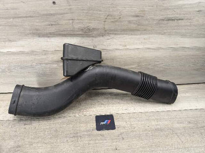 16-19 OEM BMW G11 G12 G30 750 Front Right Side Air Duct Intake Tube N63 Engine
