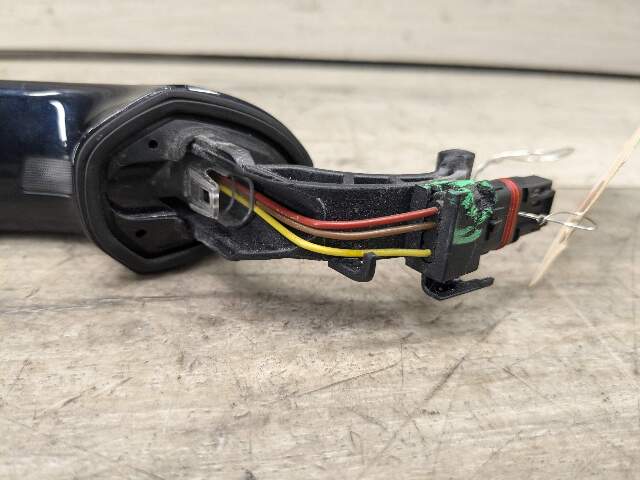 *DAMAGE* OEM BMW G20 F90 G30 530 540 M550 FRONT Left Driver Door Handle COMFORT