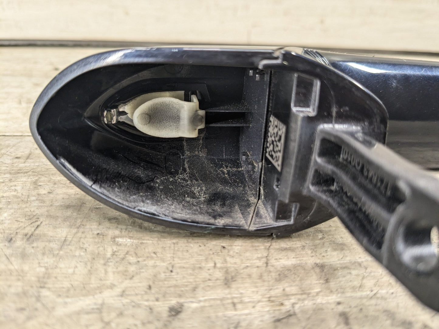 *DAMAGE* OEM BMW G20 F90 G30 530 540 M550 FRONT Left Driver Door Handle COMFORT