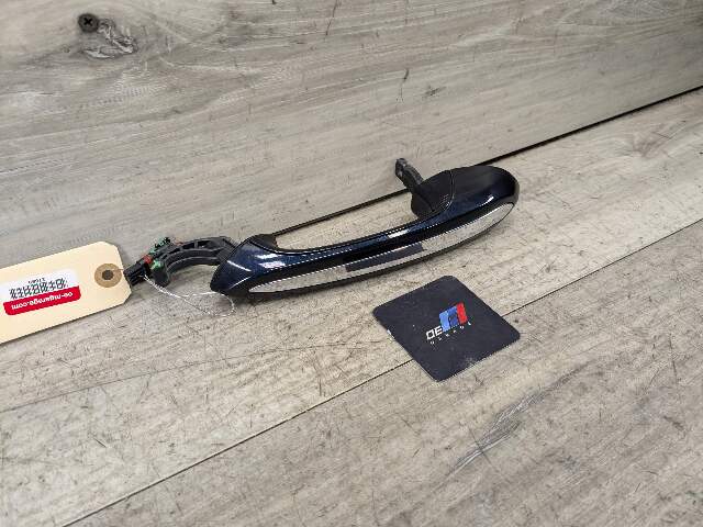 OEM BMW G20 330 M340 G30 530 540 M550 REAR Left Driver Door Handle COMFORT Black