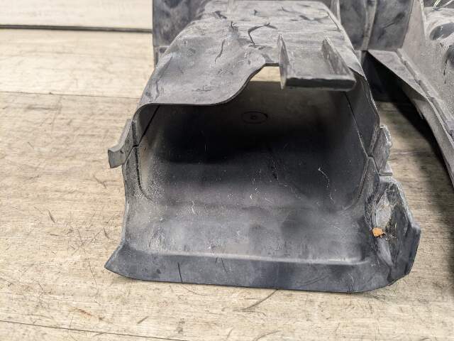 OEM BMW G30 530 540 M550 M SPORT Front Left Right Bumper Air Duct Brake Cover