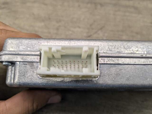 10-18 OEM BMW F10 F30 F32 F13 F15 F16 X5 Parking Assist Camera Control Module