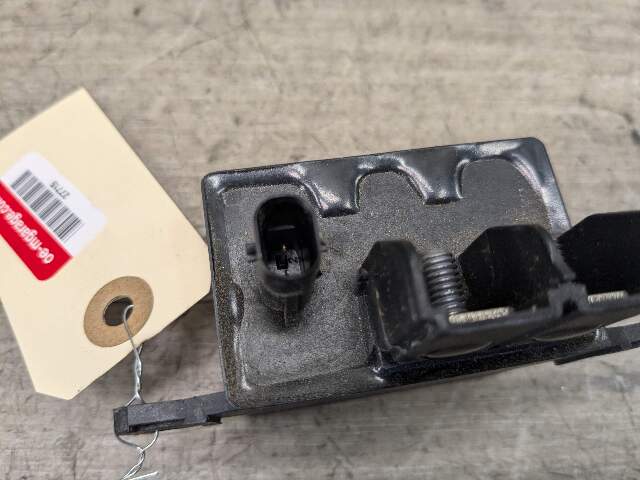 OEM BMW F16 F10 F13 F85 F30 F32 F06 F80 F82 M3 M4 Cooling Fan Relay Control 130A