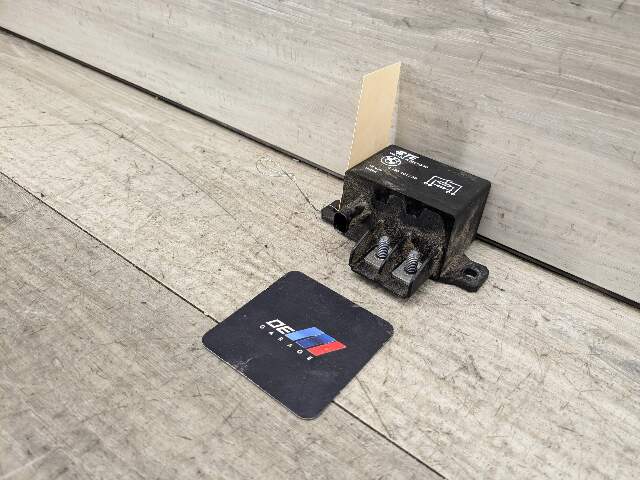 OEM BMW F16 F10 F13 F85 F30 F32 F06 F80 F82 M3 M4 Cooling Fan Relay Control 130A