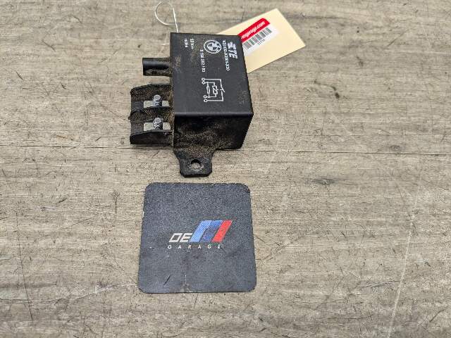 OEM BMW F16 F10 F13 F85 F30 F32 F06 F80 F82 M3 M4 Cooling Fan Relay Control 130A
