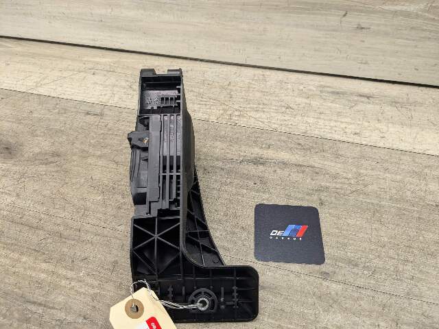 12-20 OEM BMW F16 F22 F30 F32 F34 F36 M3 M4 Accelerator Throttle Gas Pedal