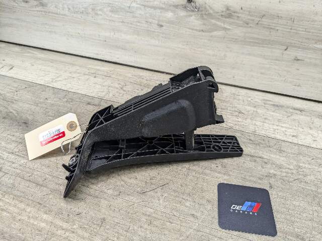12-20 OEM BMW F16 F22 F30 F32 F34 F36 M3 M4 Accelerator Throttle Gas Pedal
