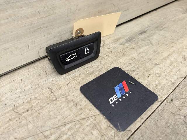 OEM BMW F16 G12 F36 F10 F15 F85 M5 G01 F97 X3 Rear Trunk Lid Center Lock Switch