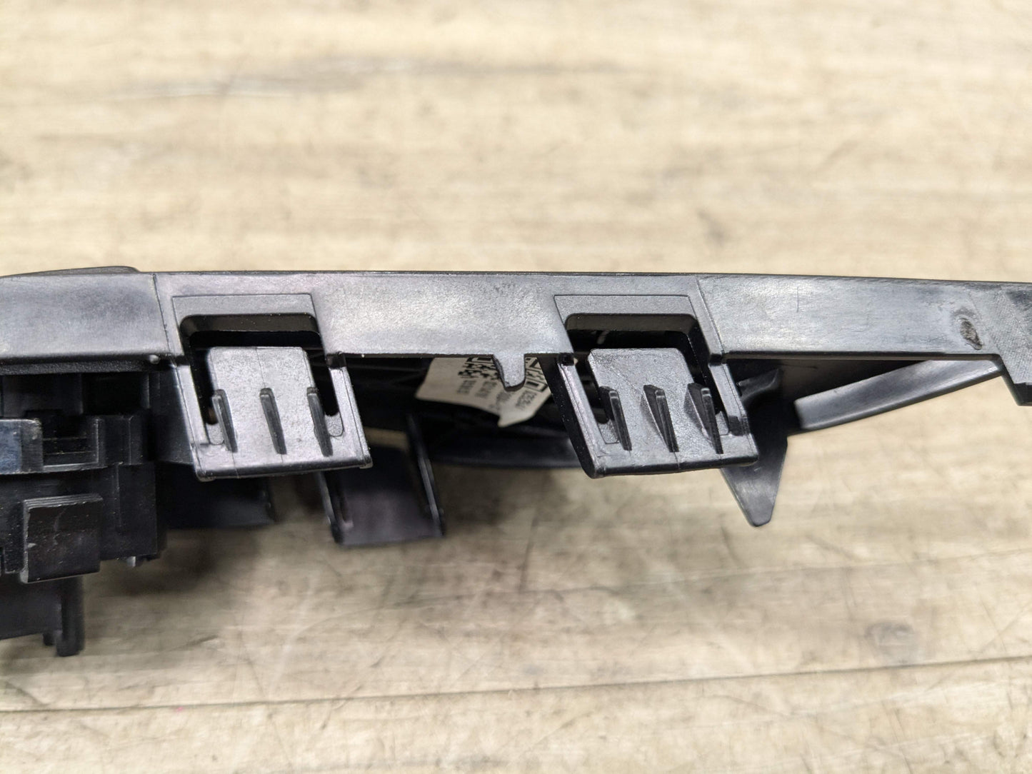 14-18 OEM BMW F16 X6 F86 Front Left Driver Side Door Panel Lock Switch Control