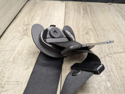 OEM BMW F15 F16 F85 F86 X5 X6 Front Right Passenger Seat Belt Retractor Black