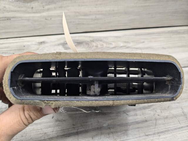 07-13 OEM BMW E92 E93 328 335 Interior Central Console Rear Vent