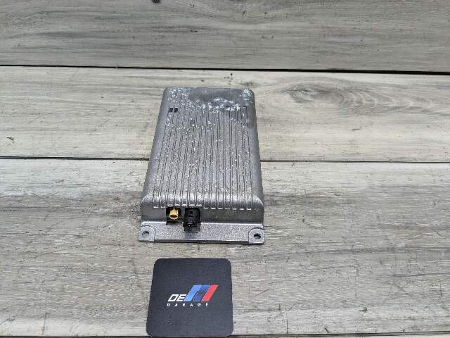 06-17 OEM BMW E82 E88 E90 E92 F10 High Basis SVS MULF2 Becker Bluetooth Module