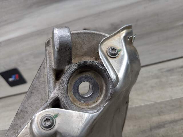 OEM BMW F15 F16 X5 AWD Right Passenger Engine N55 Motor Mount Bracket Support