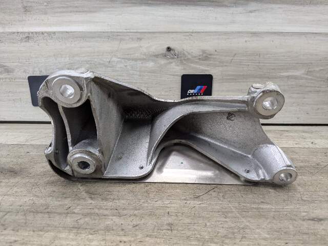 OEM BMW F15 F16 X5 AWD Right Passenger Engine N55 Motor Mount Bracket Support