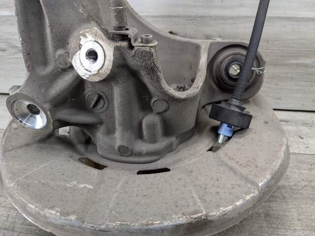 OEM BMW F85 F86 F15 F16 X5 X6 REAR Right Passenger Spindle Hub Carrier Knuckle