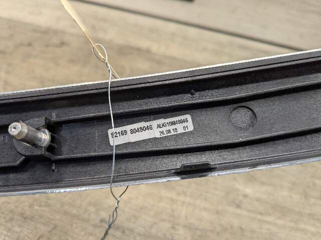 NOTE* OEM BMW E92 E93 Rear Left Right Aluminum Glacier Silver Interior Trim Pair