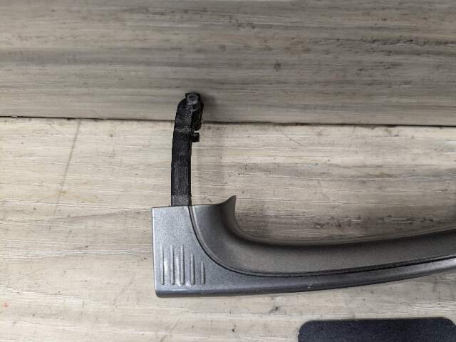 07-13 OEM BMW E93 Right Passenger Side Door Handle COMFORT ACCESS Gray A52