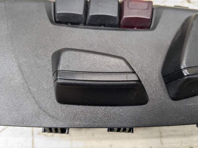 OEM BMW F22 F23 F32 F33 Front Left Driver Power Seat Adjustment Control Switch