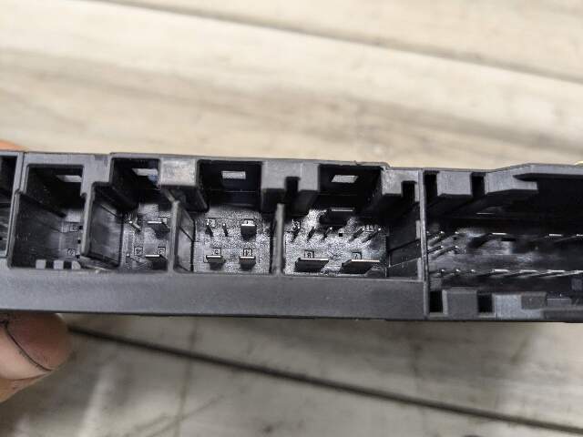 12-18 OEM BMW F22 F30 F32 F36 F82 F80 M4 X5 X6 Left Driver Seat Control Module