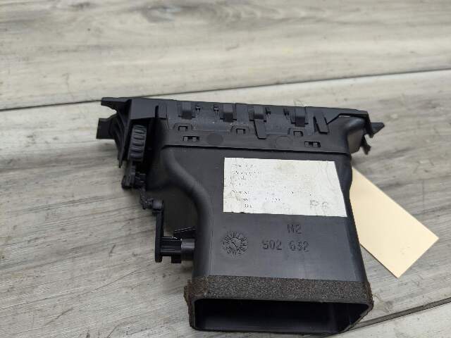06-13 OEM BMW E90 E92 E93 Right Passanger Side Dashboard Dash Air Vent