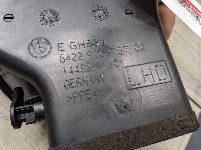 06-13 OEM BMW E90 E92 E93 335 328 M3 Left Driver Side Dashboard Air Vent