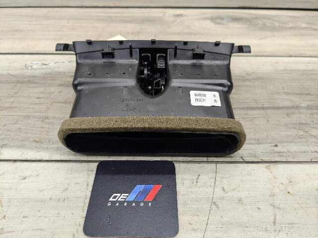 07-13 OEM BMW E92 328 335 Coupe Interior Central Console Rear Vent