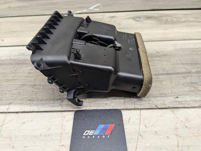07-13 OEM BMW E92 328 335 Coupe Interior Central Console Rear Vent