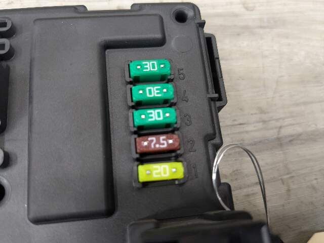 12-18 OEM BMW F82 F30 F32 REM Rear Body Control Unit Electronic Module BCM Box