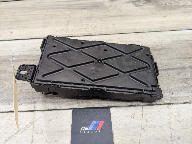12-18 OEM BMW F82 F30 F32 REM Rear Body Control Unit Electronic Module BCM Box