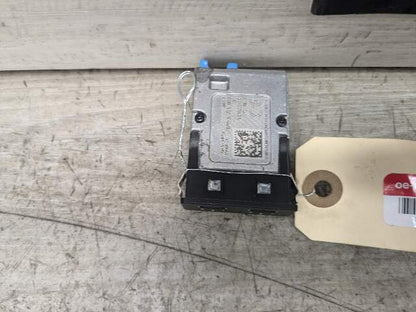 OEM BMW G01 G02 G11 G12 G20 G30 F97 USB Type C Charger Port Socket Connector