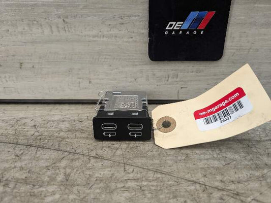 OEM BMW G01 G02 G11 G12 G20 G30 F97 USB Type C Charger Port Socket Connector