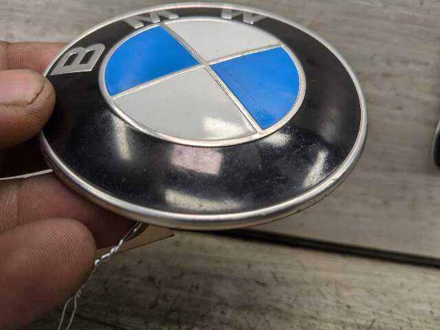 OEM BMW F15 F16 F48 F85 F86 G14 G15 G16 M8 Hood Bonnet Emblem Badge Logo Symbol