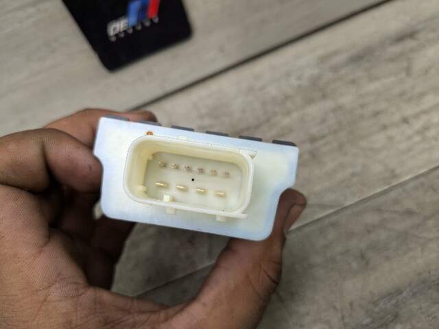 OEM BMW F90 F97 G01 G12 G20 G26 G30 Front Left Right Seat Occupant Sensor Module
