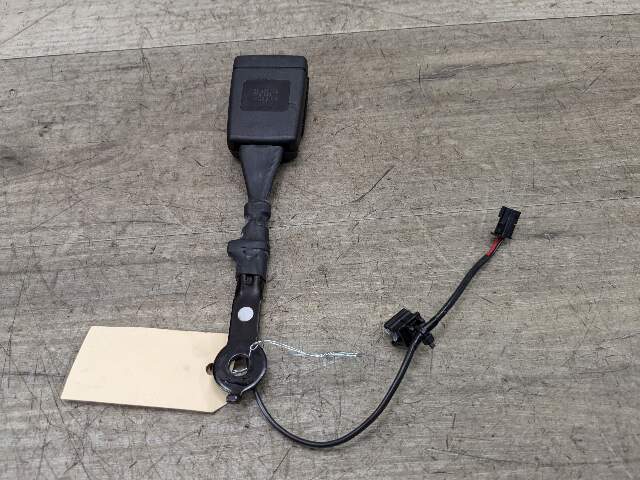 OEM BMW G01 G02 G20 X3 X4 330 M340 840 850 M8 Front Right Left Seatbelt Buckle
