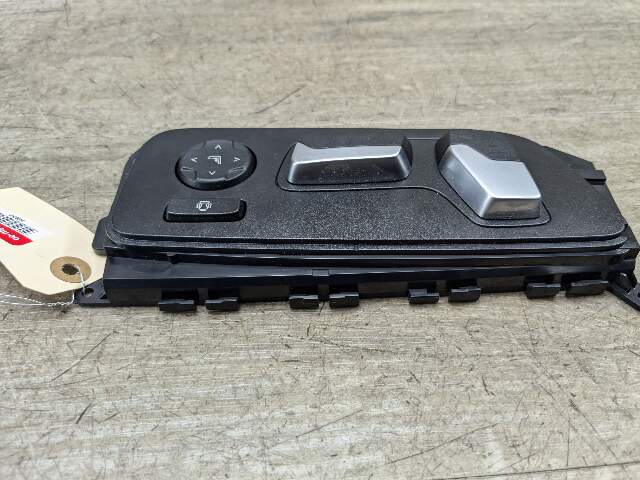 OEM BMW G01 G02 G20 M340 X3 Front Passenger Right Seat Adjustment Control Switch