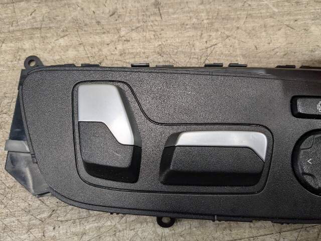 OEM BMW G01 G02 G20 M340 X3 Front Passenger Right Seat Adjustment Control Switch