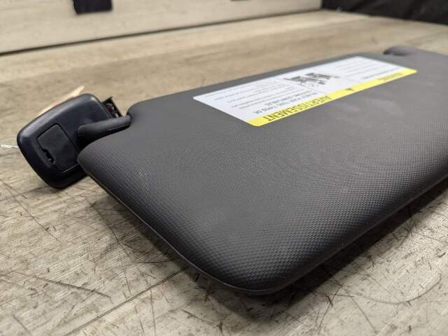 19-23 OEM BMW G20 330 M340 Interior Sun Visor Right Passenger Side Black