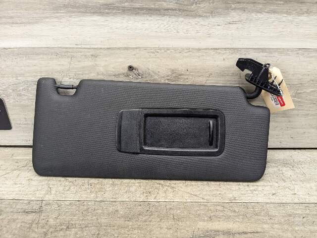 19-23 OEM BMW G20 330 M340 Interior Sun Visor Right Passenger Side Black