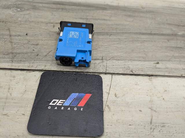 OEM BMW F44 F48 F97 G01 G05 G12 G20 G30 G80 USB Dual Type C Charger Port Socket