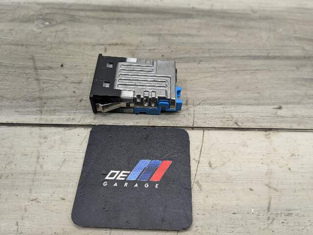 OEM BMW F44 F48 F97 G01 G05 G12 G20 G30 G80 USB Dual Type C Charger Port Socket