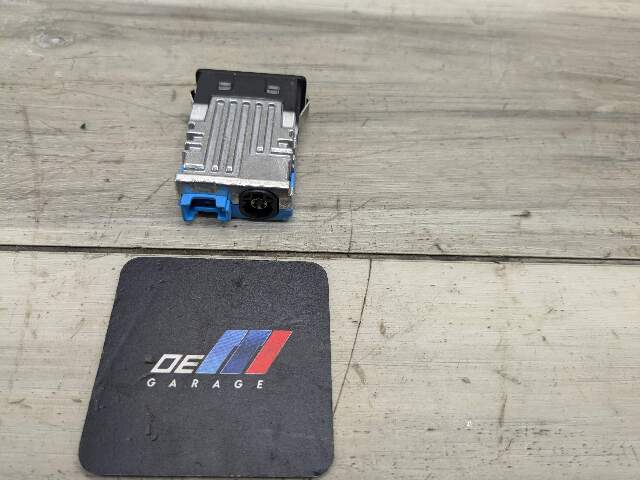 OEM BMW F44 F48 F97 G01 G05 G12 G20 G30 G80 USB Dual Type C Charger Port Socket
