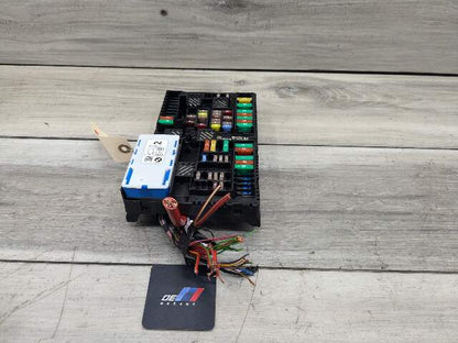 OEM BMW G20 330 M340 Rear Battery Power Distribution Fuse Relay Junction Box