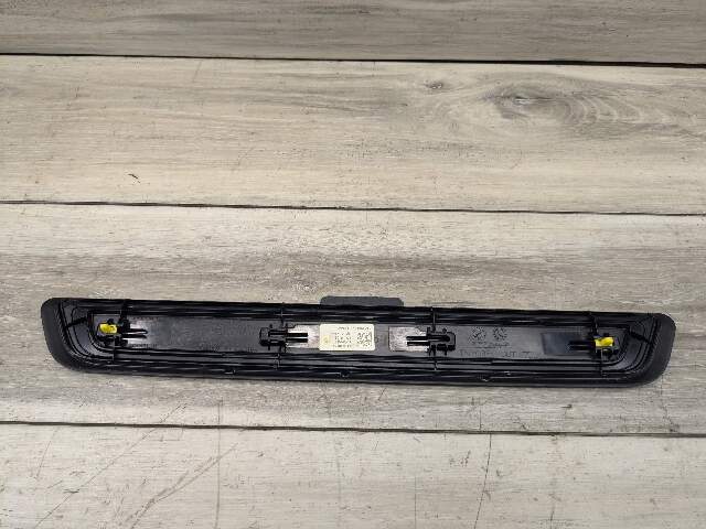 SCRATCHES* 19-21 OEM BMW G20 330 Front Door Sill Plate Molding Trim Left Right