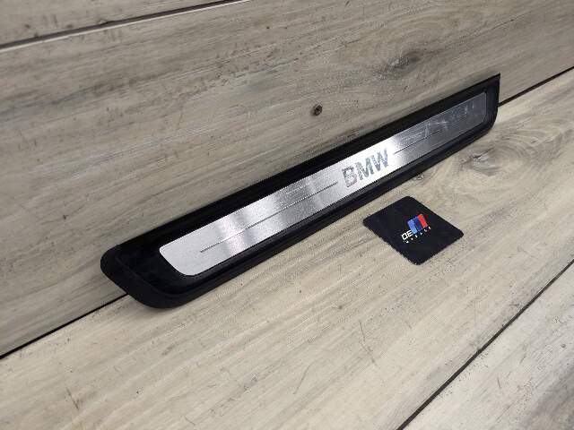 SCRATCHES* 19-21 OEM BMW G20 330 Front Door Sill Plate Molding Trim Left Right