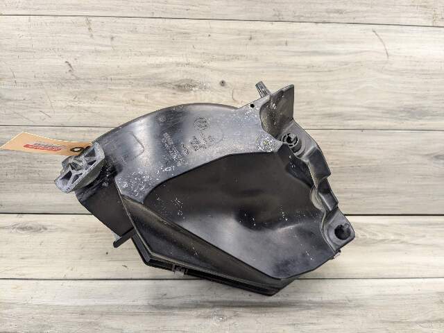 OEM BMW G20 G22 G23 G26 G42 330 430 Engine B46 Air Box Filter Cleaner Housing