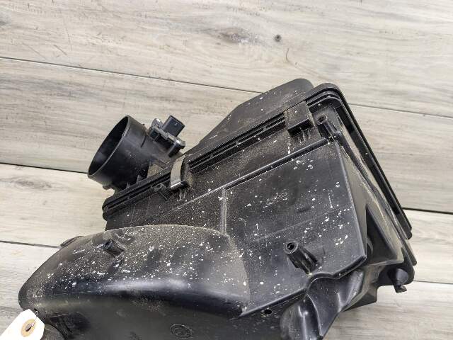 OEM BMW G20 G22 G23 G26 G42 330 430 Engine B46 Air Box Filter Cleaner Housing