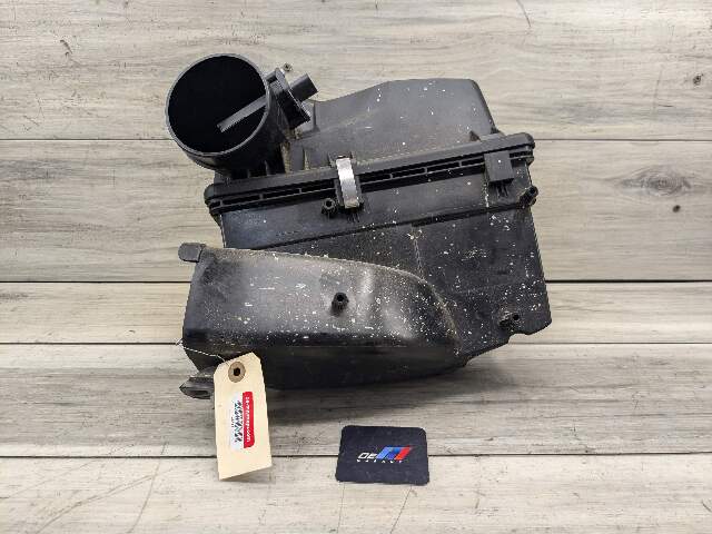 OEM BMW G20 G22 G23 G26 G42 330 430 Engine B46 Air Box Filter Cleaner Housing