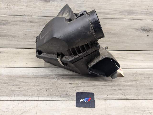 OEM BMW G20 G22 G23 G26 G42 330 430 Engine B46 Air Box Filter Cleaner Housing