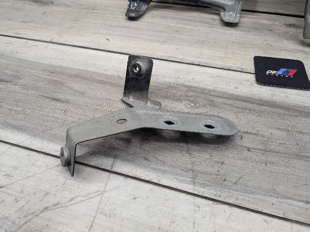 19-24 OEM BMW G20 330 M340 Front Right Passenger Side Fender Holder Bracket SET