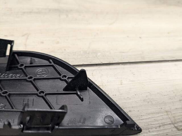 OEM BMW F15 F16 F85 X5 X6 Front Left Driver Side Door Panel Lock Switch Control